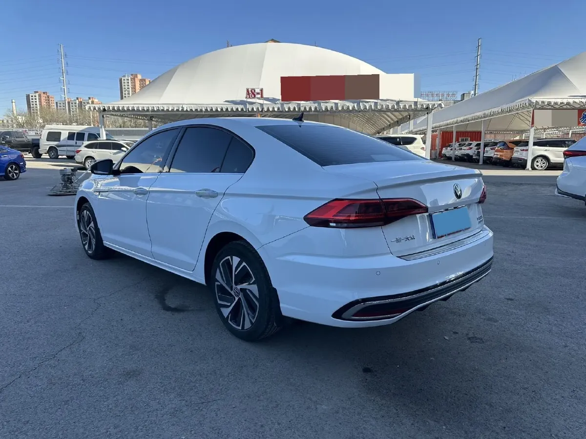 2024 Volkswagen Bora 1.2T 116HP L4 7DCT,autocango,china used car exporter,china ev exporter,chinese used car exporter,chinese used ev exporter