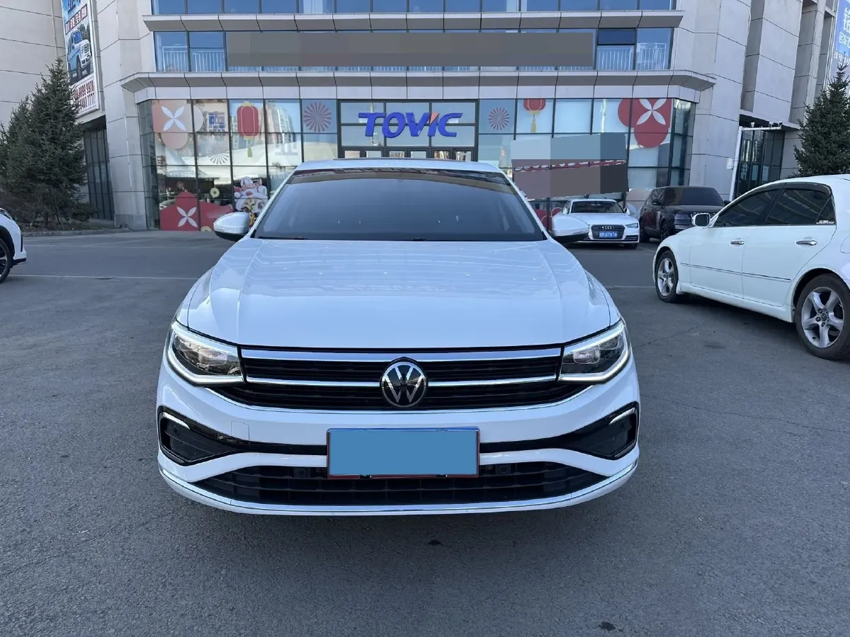 2024 Volkswagen Bora 1.2T 116HP L4 7DCT,autocango,china used car exporter,china ev exporter,chinese used car exporter,chinese used ev exporter
