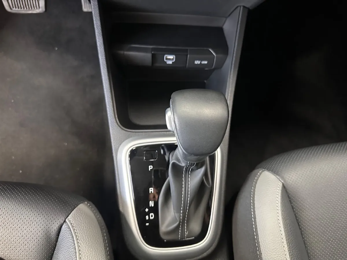 2021 Kia KX1 1.4L 100HP L4 6AT,autocango,china used car exporter,china ev exporter,chinese used car exporter,chinese used ev exporter