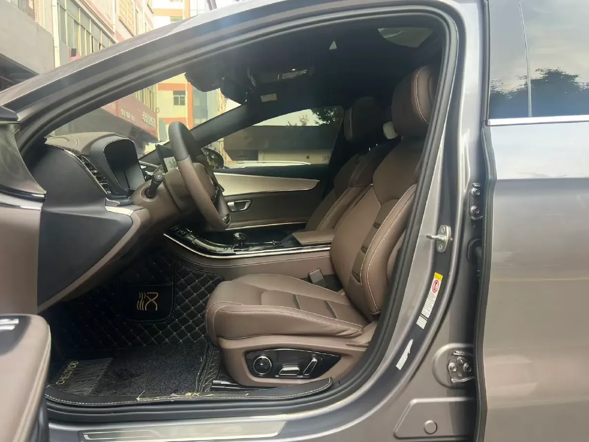 2020 WEY VV7 2.0T 227HP L4 7DCT PHEV,autocango,china used car exporter,china ev exporter,chinese used car exporter,chinese used ev exporter