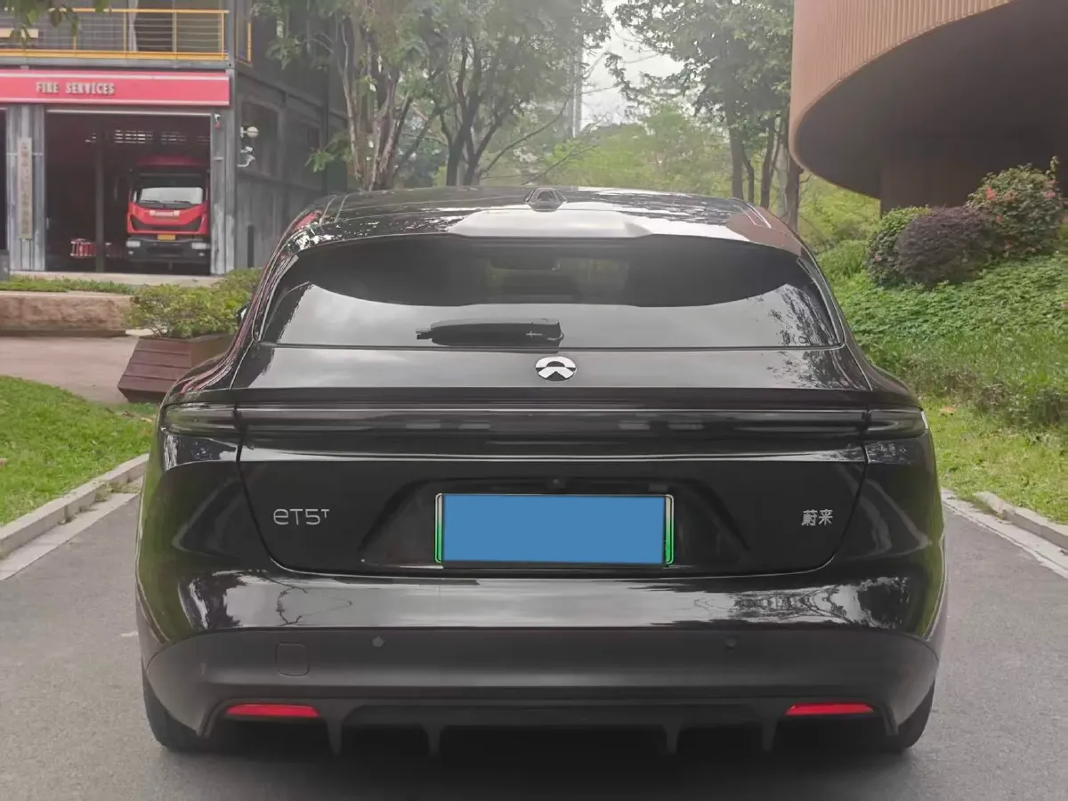 2024 NIO ET5T BEV 75KWH,autocango,china used car exporter,china ev exporter,chinese used car exporter,chinese used ev exporter
