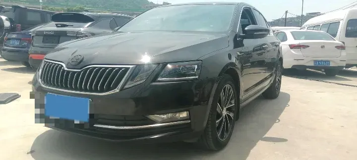 2018 Skoda Octavia 1.4T 150HP L4 7DCT,autocango,china used car exporter,china ev exporter,chinese used car exporter,chinese used ev exporter