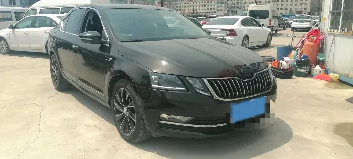 2018 Skoda Octavia 1.4T 150HP L4 7DCT,autocango,china used car exporter,china ev exporter,chinese used car exporter,chinese used ev exporter