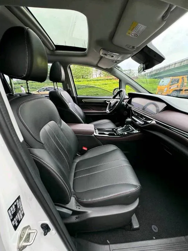 2023 GAC Trumpchi M6 1.5T 177HP L4 7DCT,autocango,china used car exporter,china ev exporter,chinese used car exporter,chinese used ev exporter