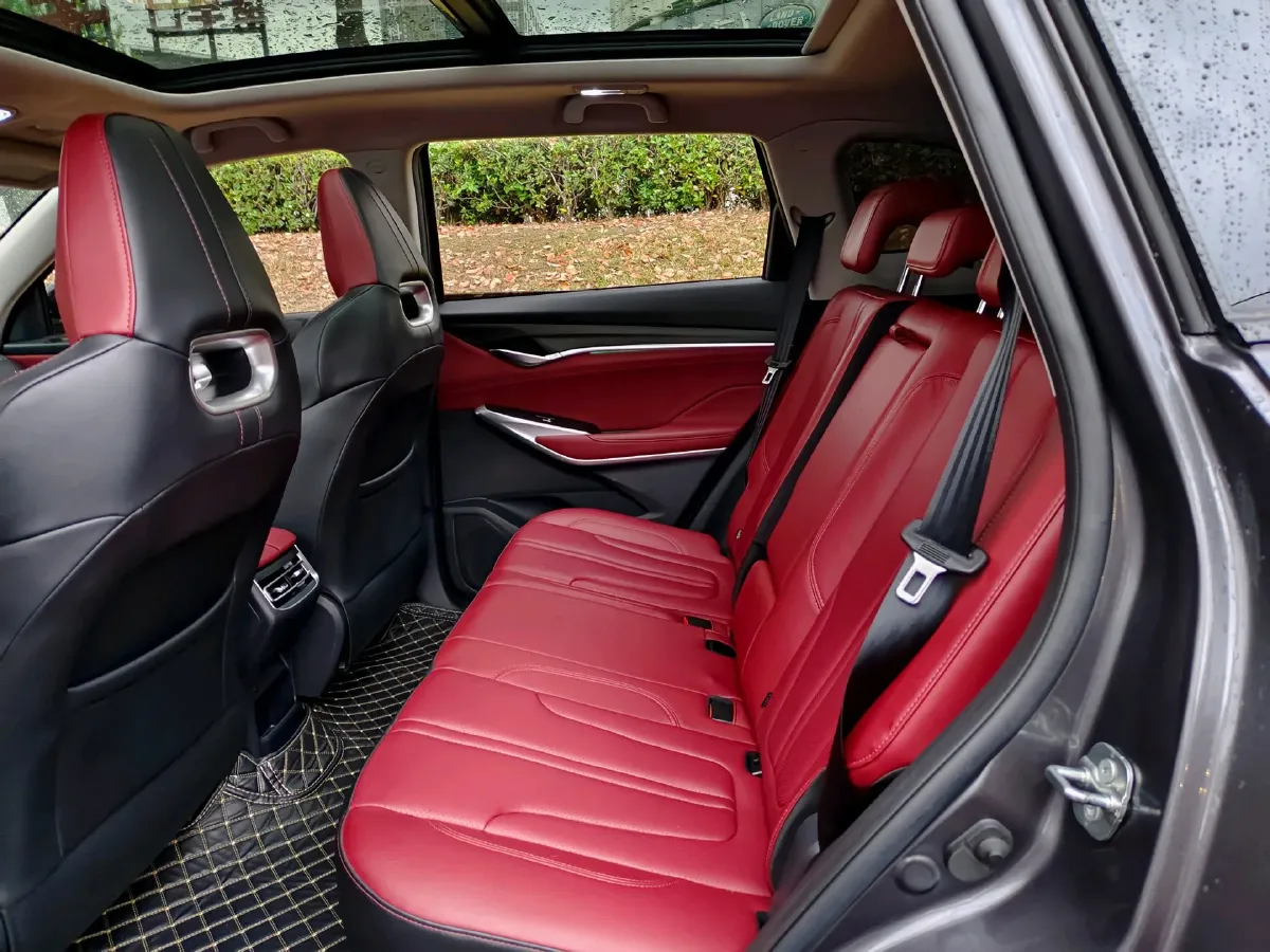 2020 ChangAn CS75 Plus 2.0T 233HP L4 8AT,autocango,china used car exporter,china ev exporter,chinese used car exporter,chinese used ev exporter