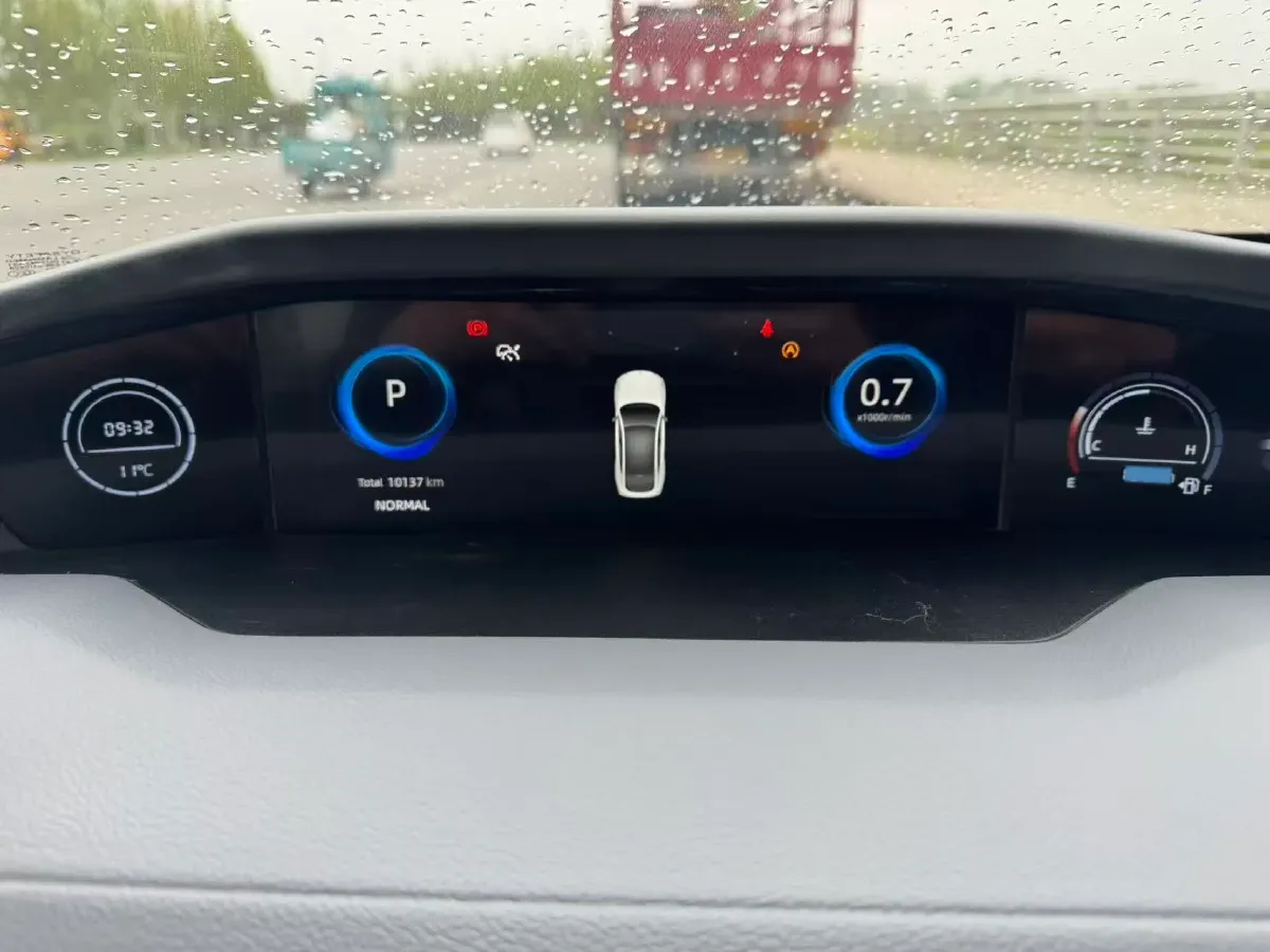 2022 ChangAn UNI-V 1.5T 188HP L4 7DCT,autocango,china used car exporter,china ev exporter,chinese used car exporter,chinese used ev exporter