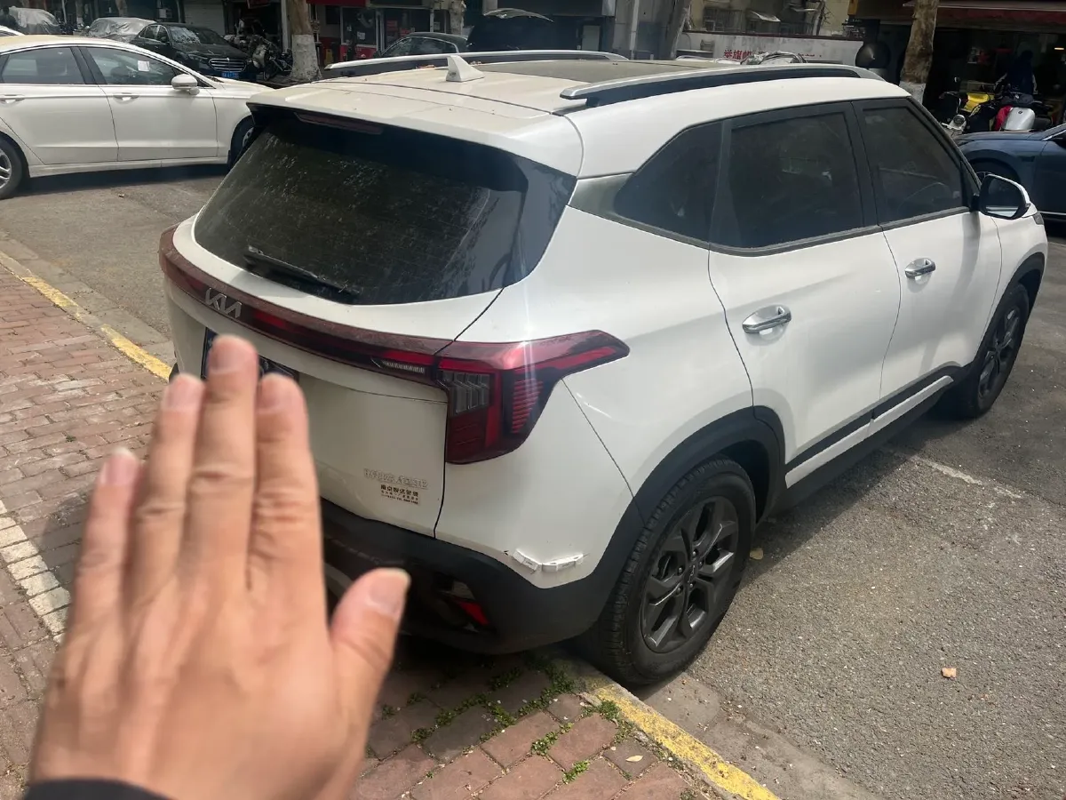 2023 Kia Seltos 1.5L 115HP L4 CVT,autocango,china used car exporter,china ev exporter,chinese used car exporter,chinese used ev exporter