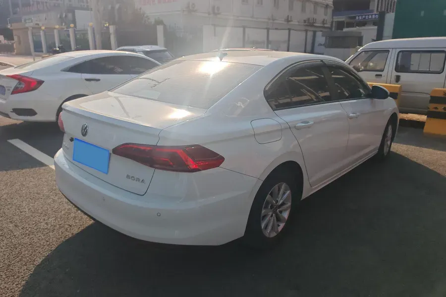 2021 Volkswagen Bora 1.5L 113HP L4 6AT,autocango,china used car exporter,china ev exporter,chinese used car exporter,chinese used ev exporter