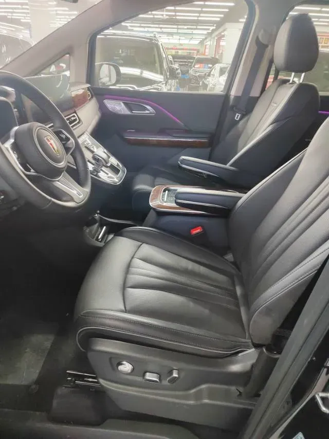 2023 HongQi HQ9 2.0T 252HP L4 8AT,autocango,china used car exporter,china ev exporter,chinese used car exporter,chinese used ev exporter