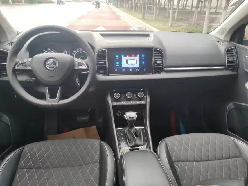 2019 Skoda Karoq 1.4T 150HP L4 7DCT,autocango,china used car exporter,china ev exporter,chinese used car exporter,chinese used ev exporter