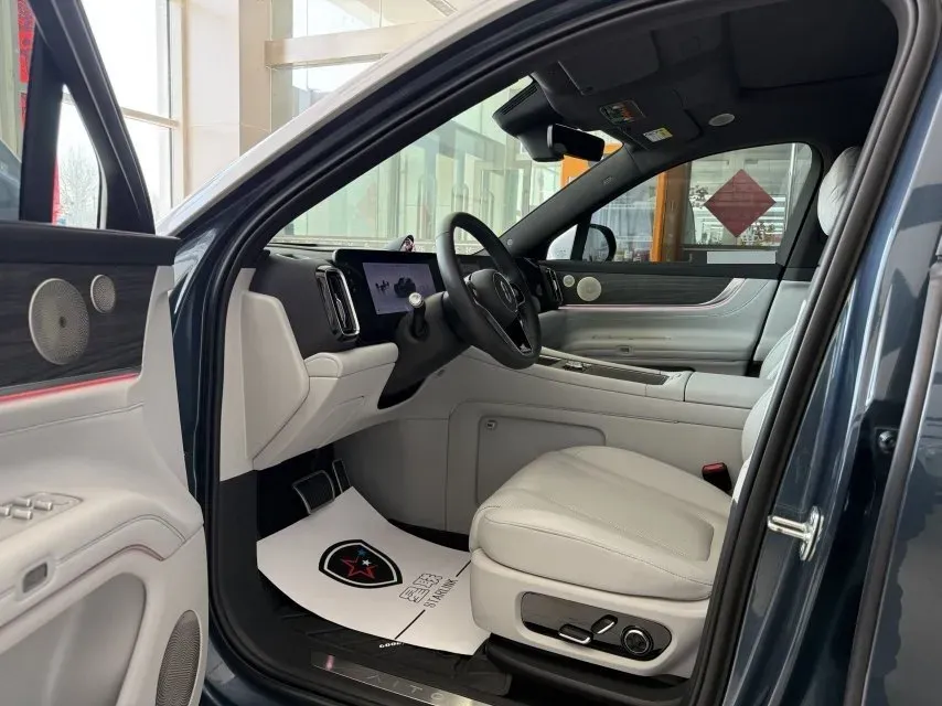 2024 AITO AITO M9 1.5T 152HP L4 REEV 42KWH,autocango,china used car exporter,china ev exporter,chinese used car exporter,chinese used ev exporter