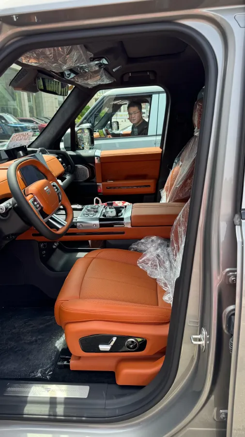 2025 Jetour Zongheng G700 2.0T 211HP L4 2DHT PHEV,autocango,china used car exporter,china ev exporter,chinese used car exporter,chinese used ev exporter