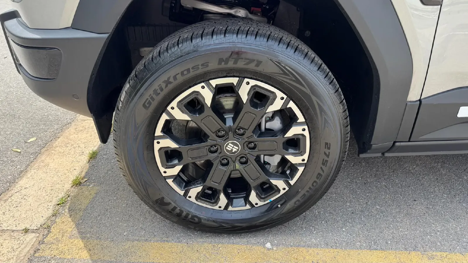 2025 Jetour Zongheng G700 2.0T 211HP L4 2DHT PHEV,autocango,china used car exporter,china ev exporter,chinese used car exporter,chinese used ev exporter