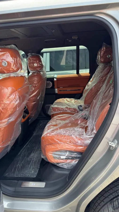 2025 Jetour Zongheng G700 2.0T 211HP L4 2DHT PHEV,autocango,china used car exporter,china ev exporter,chinese used car exporter,chinese used ev exporter