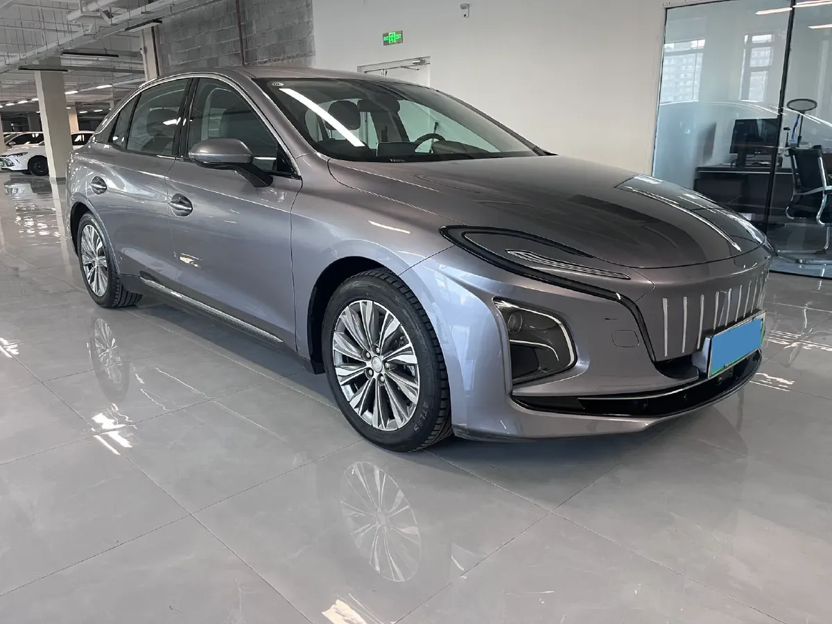 2024 HongQi E-QM5 BEV 72KWH,autocango,china used car exporter,china ev exporter,chinese used car exporter,chinese used ev exporter