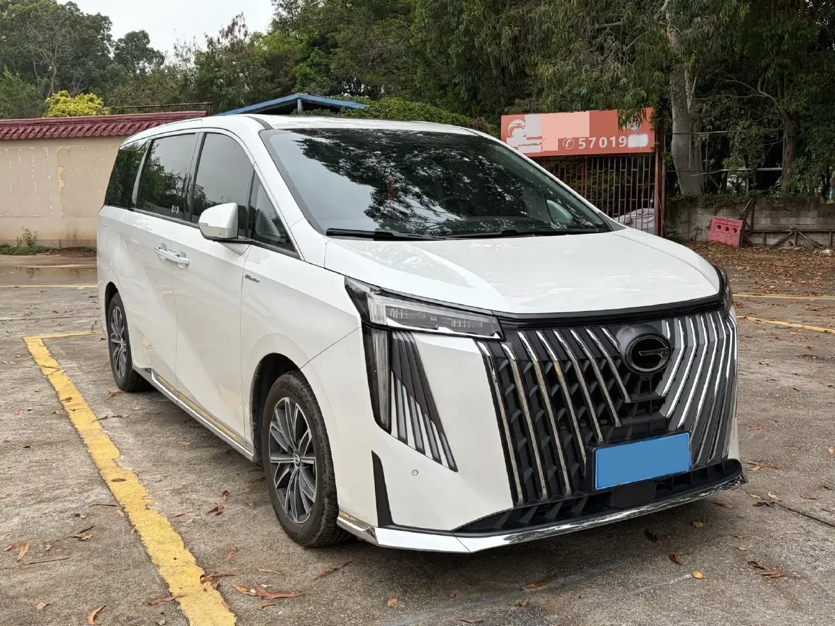 2024 GAC Trumpchi M8 2.0T 252HP L4 8AT,autocango,china used car exporter,china ev exporter,chinese used car exporter,chinese used ev exporter