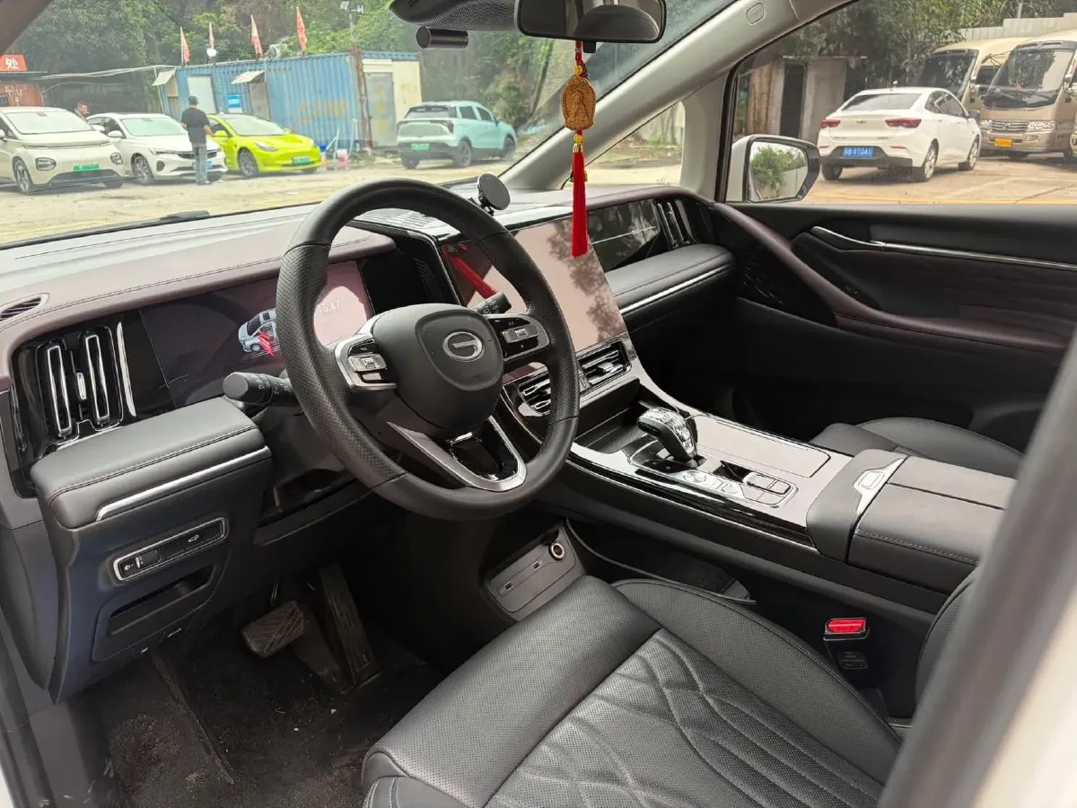 2024 GAC Trumpchi M8 2.0T 252HP L4 8AT,autocango,china used car exporter,china ev exporter,chinese used car exporter,chinese used ev exporter