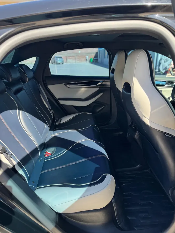 2021 Haval F7 1.5T 169HP L4 7DCT,autocango,china used car exporter,china ev exporter,chinese used car exporter,chinese used ev exporter