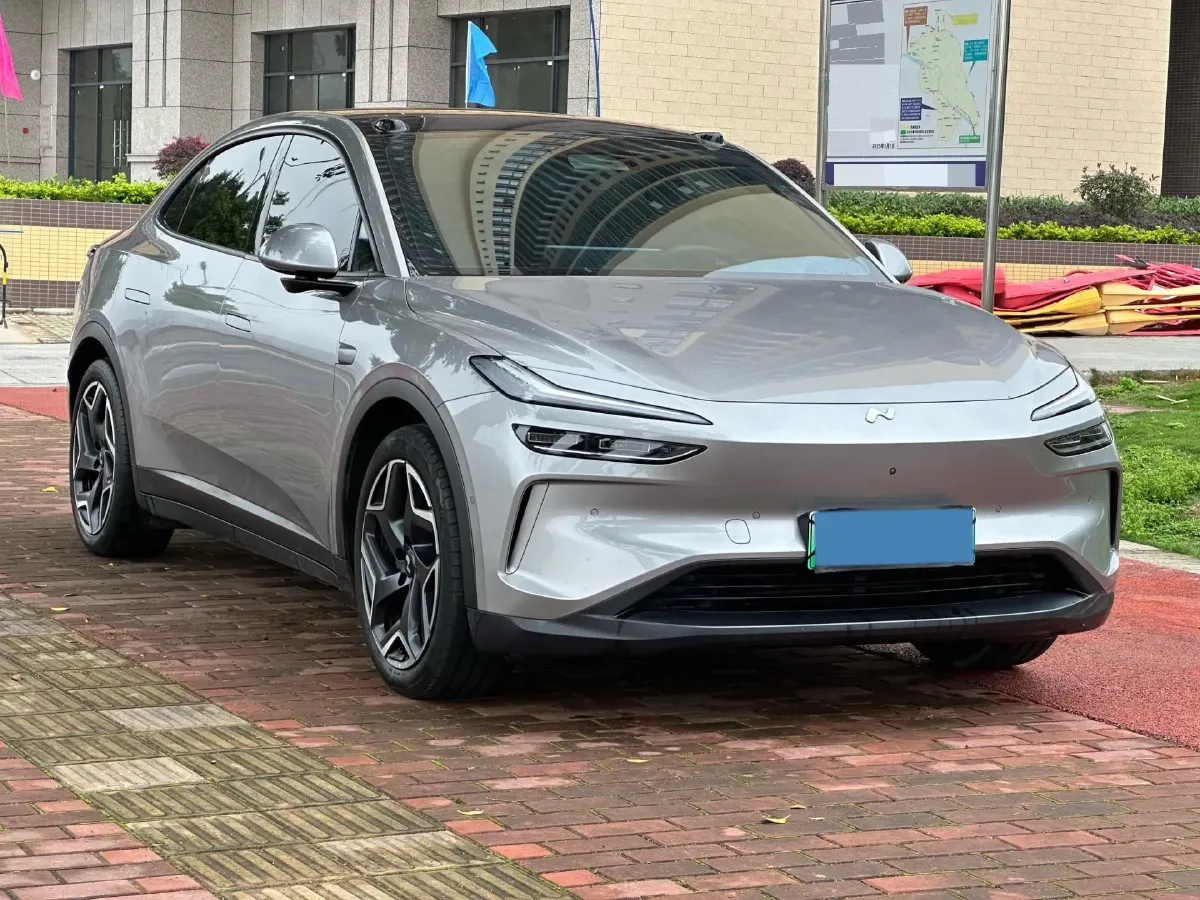 2024 ONVO L60 BEV 60KWH,autocango,china used car exporter,china ev exporter,chinese used car exporter,chinese used ev exporter