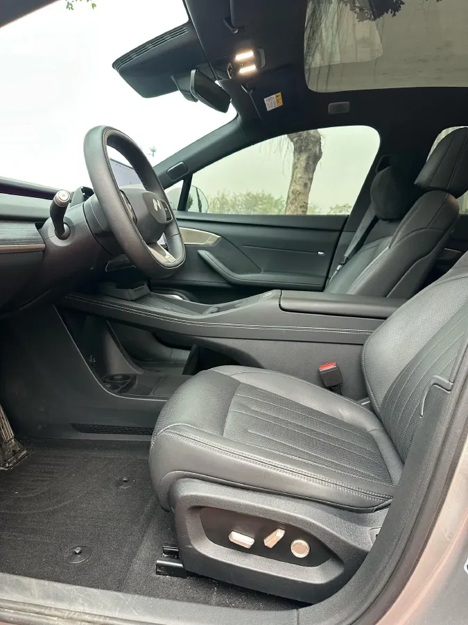 2024 ONVO L60 BEV 60KWH,autocango,china used car exporter,china ev exporter,chinese used car exporter,chinese used ev exporter