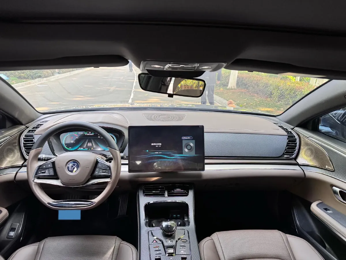 2020 WEY VV7 2.0T 227HP L4 7DCT PHEV,autocango,china used car exporter,china ev exporter,chinese used car exporter,chinese used ev exporter