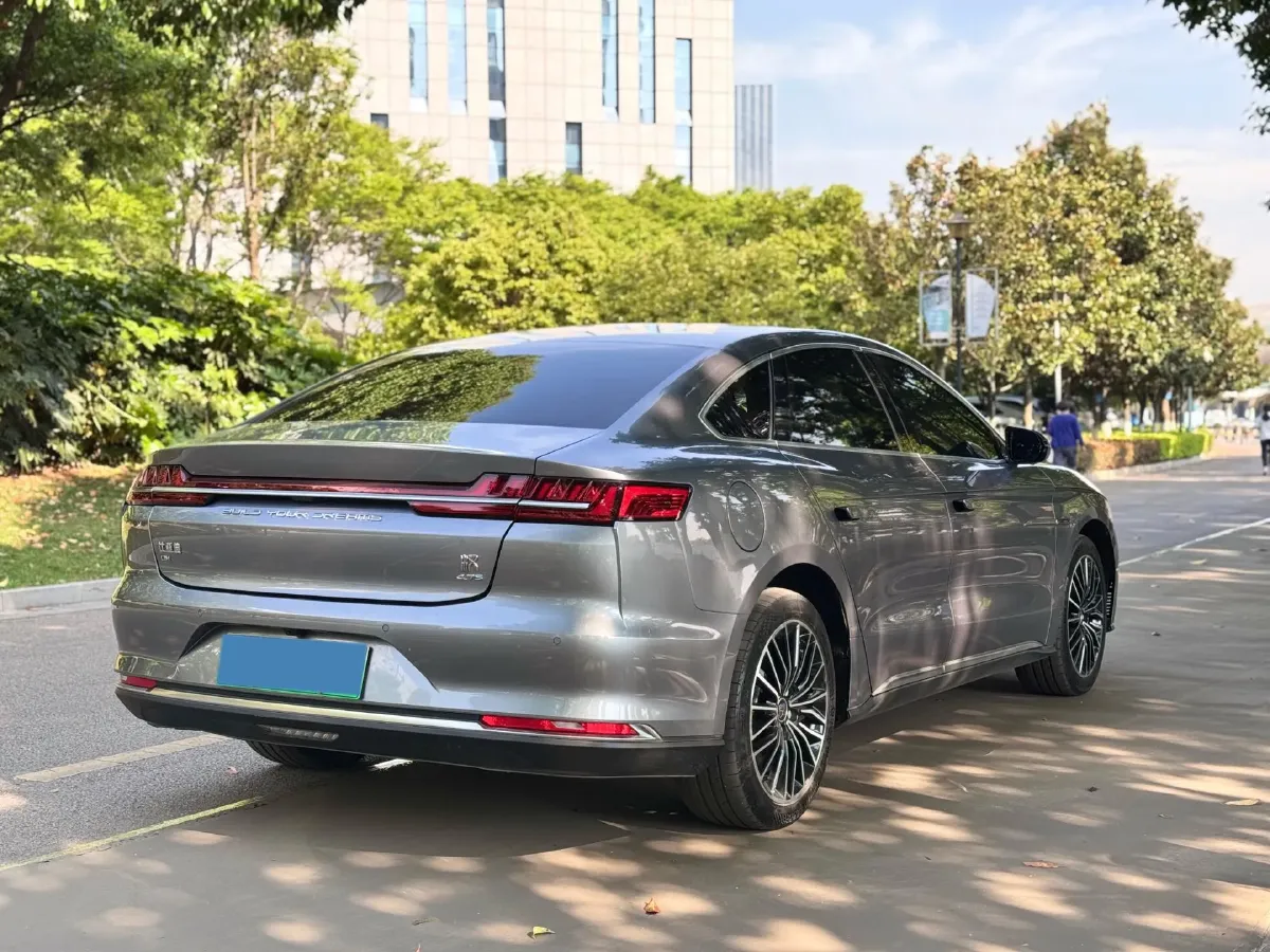 2020 WEY VV7 2.0T 227HP L4 7DCT PHEV,autocango,china used car exporter,china ev exporter,chinese used car exporter,chinese used ev exporter