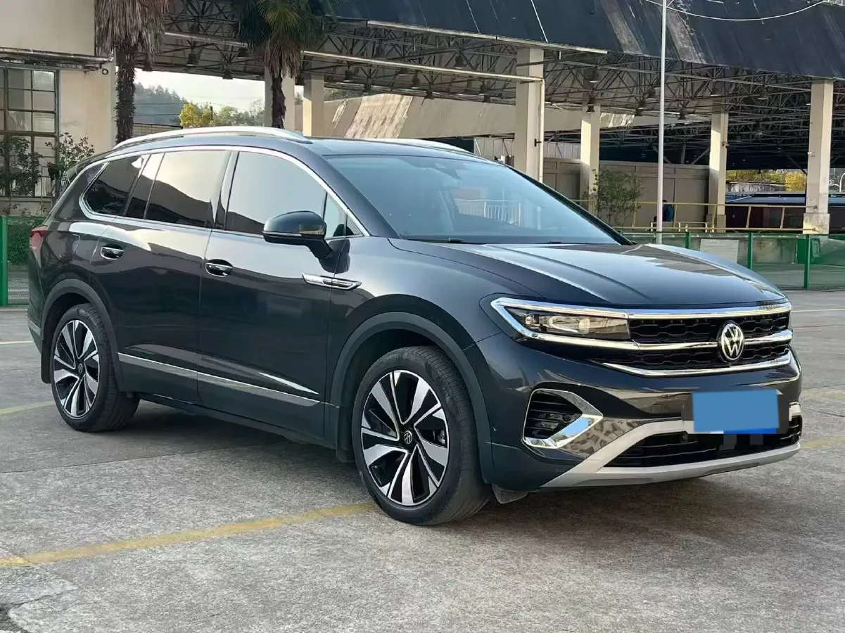 2023 Volkswagen Talagon 2.0T 220HP L4 7DCT,autocango,china used car exporter,china ev exporter,chinese used car exporter,chinese used ev exporter