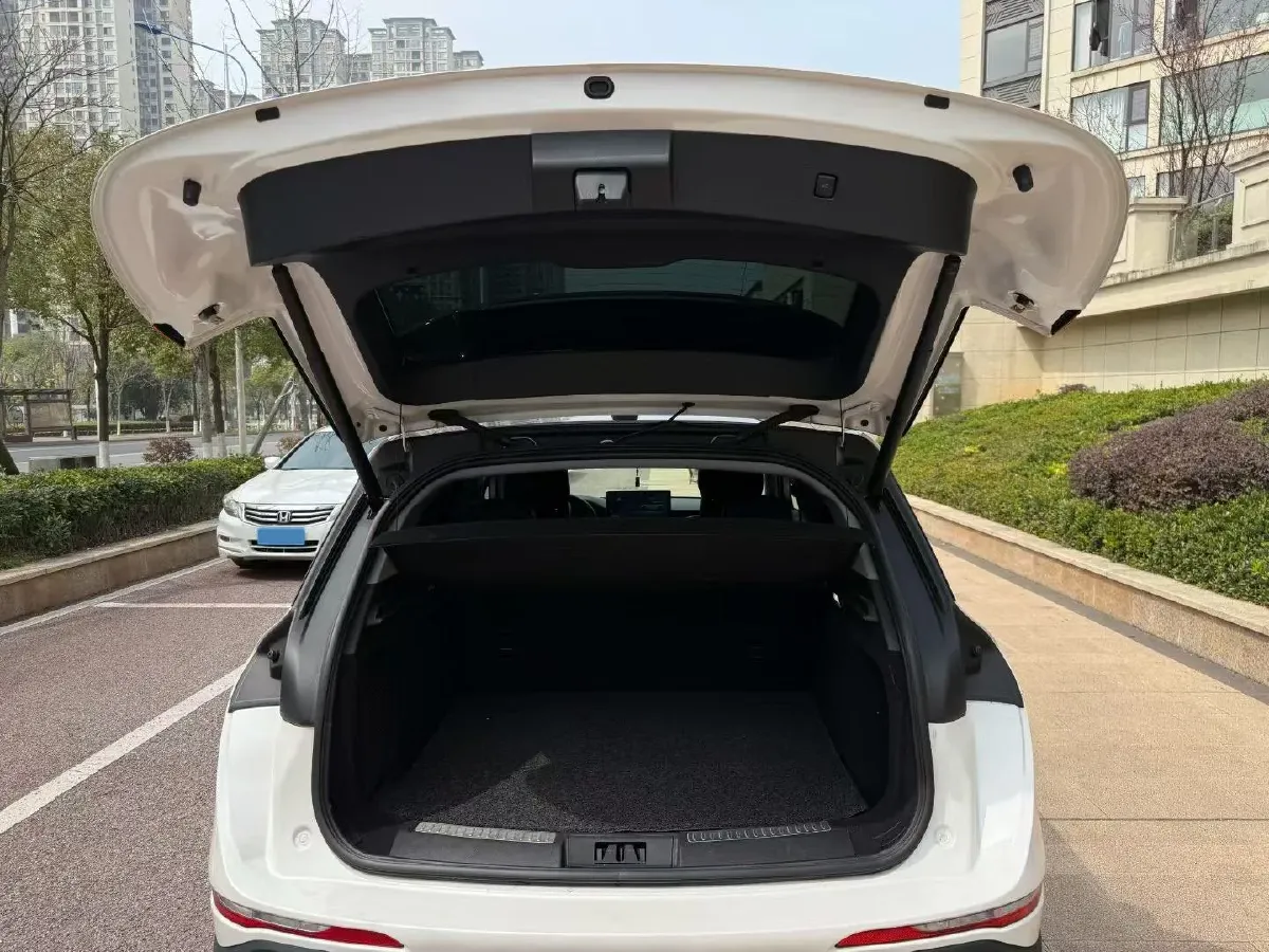 2021 Lincoln Corsair 2.0T 245HP L4 8AT,autocango,china used car exporter,china ev exporter,chinese used car exporter,chinese used ev exporter