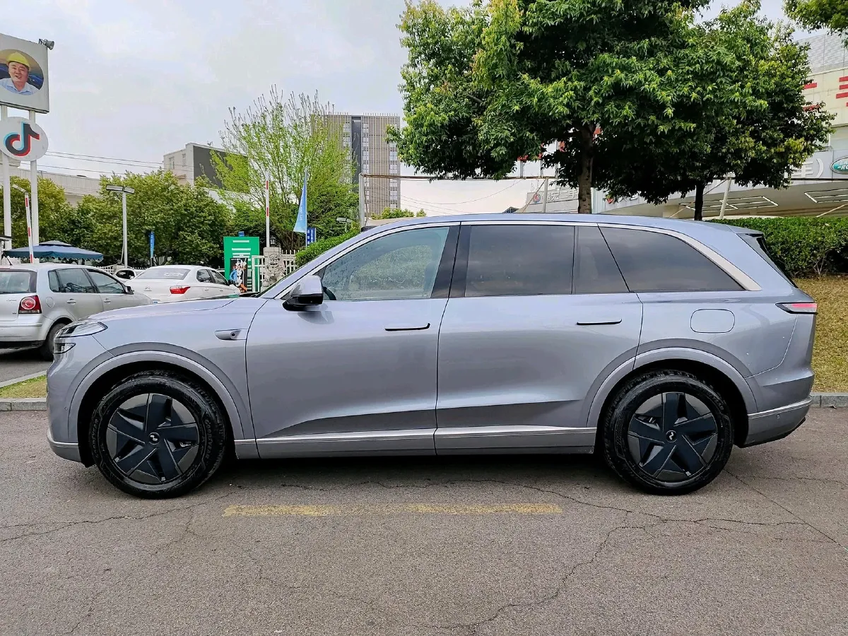 2025 ONVO L90 BEV,autocango,china used car exporter,china ev exporter,chinese used car exporter,chinese used ev exporter