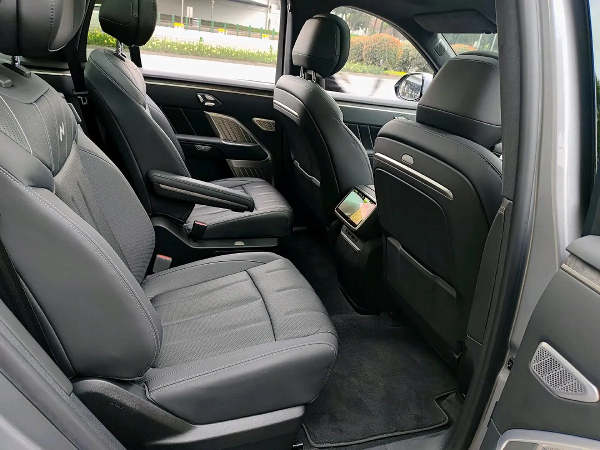 2025 ONVO L90 BEV,autocango,china used car exporter,china ev exporter,chinese used car exporter,chinese used ev exporter