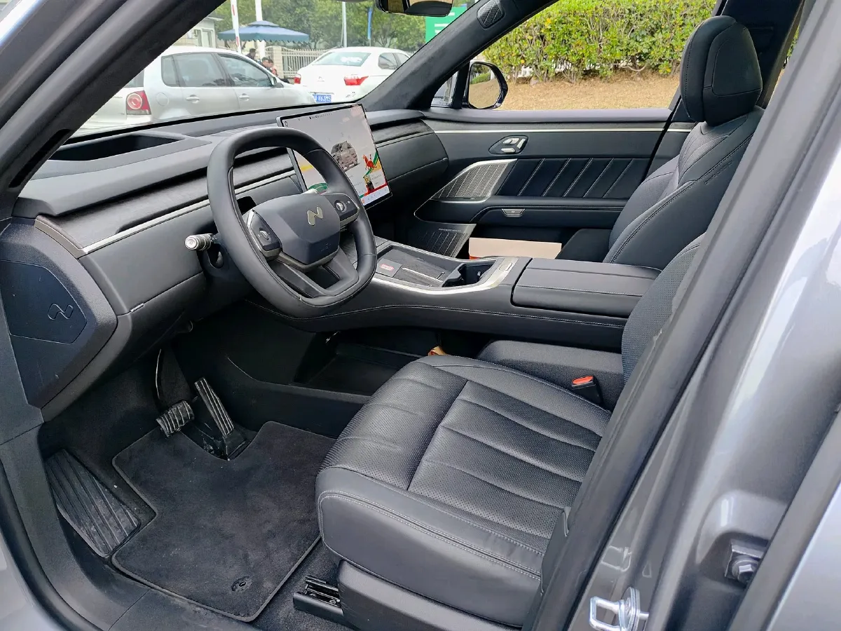 2025 ONVO L90 BEV,autocango,china used car exporter,china ev exporter,chinese used car exporter,chinese used ev exporter