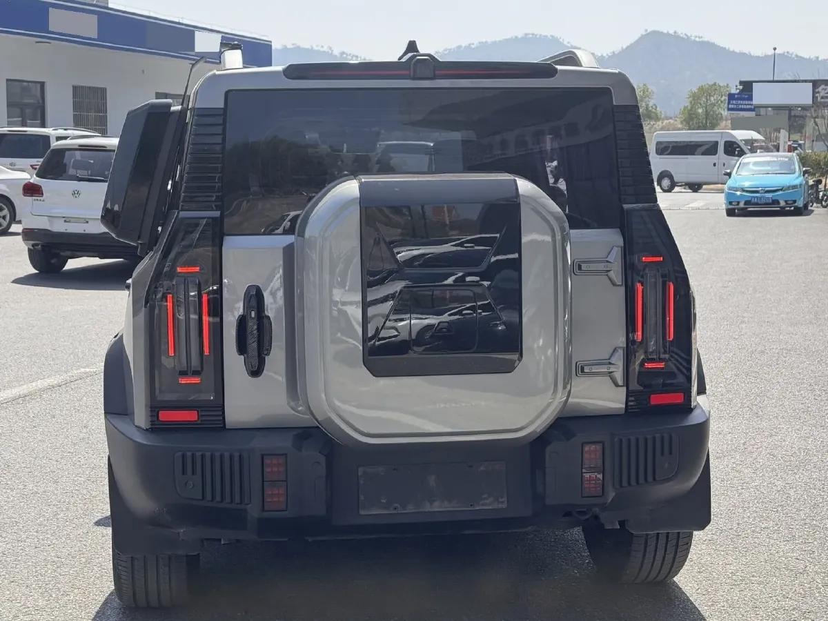 2024 Jetour ShanHai TravellerC-DM 1.5T 156HP L4 3DHT PHEV 26.7KWH,autocango,china used car exporter,china ev exporter,chinese used car exporter,chinese used ev exporter