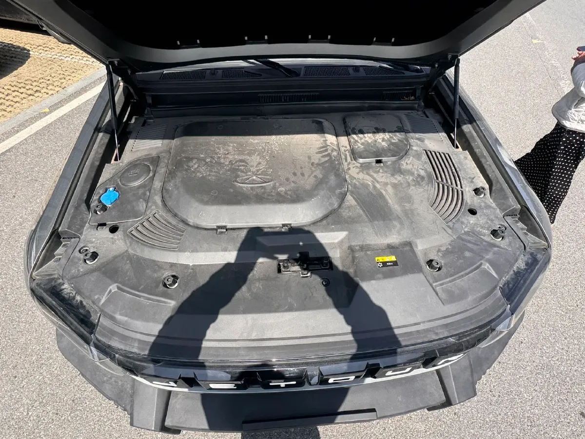 2024 Jetour ShanHai TravellerC-DM 1.5T 156HP L4 3DHT PHEV 26.7KWH,autocango,china used car exporter,china ev exporter,chinese used car exporter,chinese used ev exporter