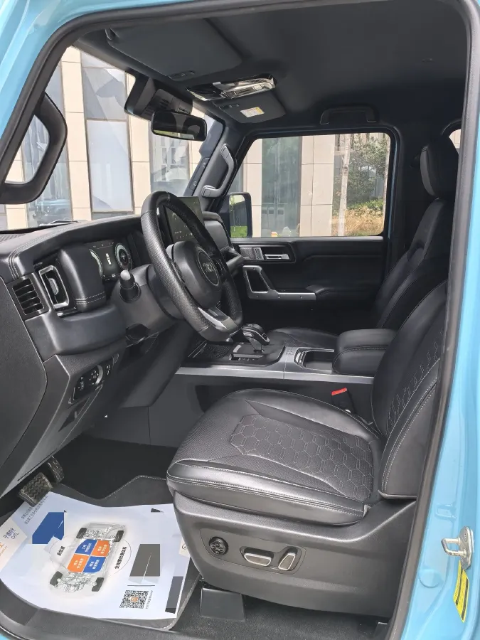 2025 212 212 T01 2.0T 252HP L4 8AT,autocango,china used car exporter,china ev exporter,chinese used car exporter,chinese used ev exporter