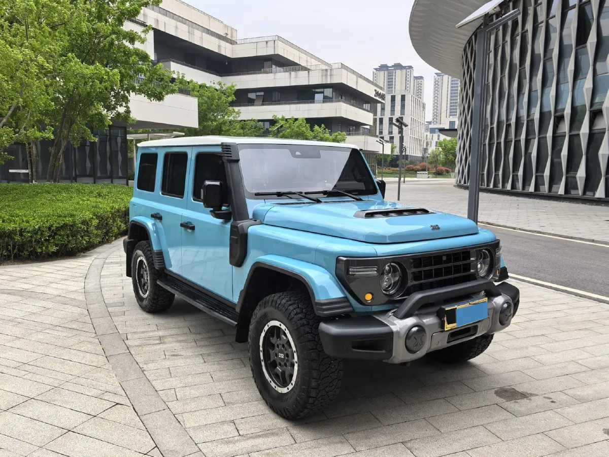 2025 212 212 T01 2.0T 252HP L4 8AT,autocango,china used car exporter,china ev exporter,chinese used car exporter,chinese used ev exporter