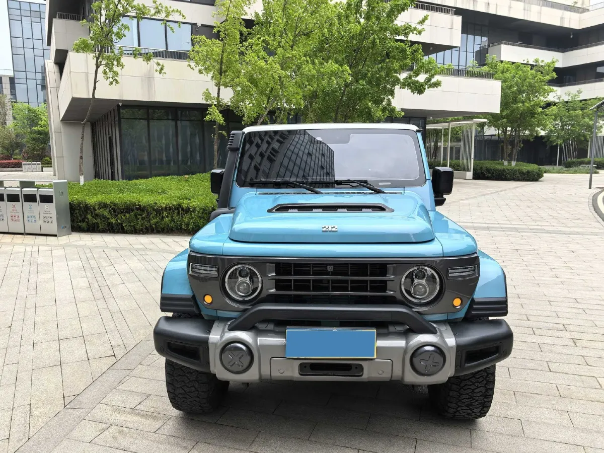 2025 212 212 T01 2.0T 252HP L4 8AT,autocango,china used car exporter,china ev exporter,chinese used car exporter,chinese used ev exporter