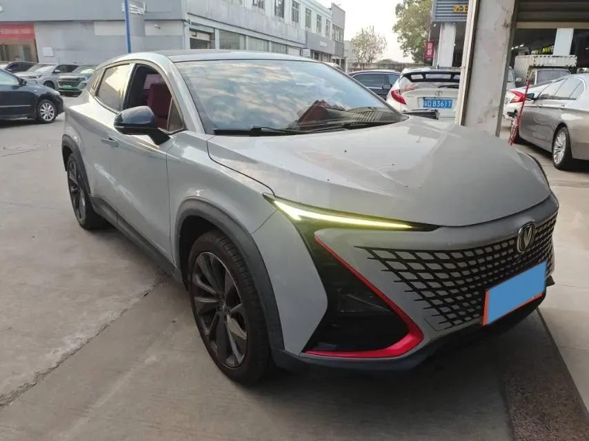 2020 ChangAn UNI-T 1.5T 180HP L4 7DCT,autocango,china used car exporter,china ev exporter,chinese used car exporter,chinese used ev exporter