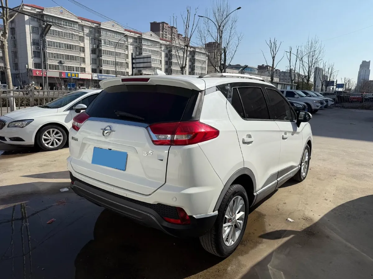 2018 HaiMa S5 Young Edition 1.6L 122HP L4 CVT,autocango,china used car exporter,china ev exporter,chinese used car exporter,chinese used ev exporter