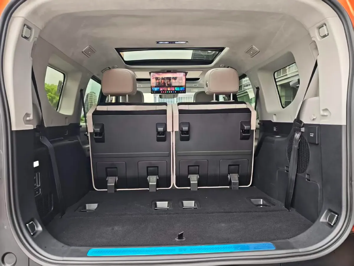 2025 Jetour Zongheng G700 2.0T 211HP L4 2DHT PHEV,autocango,china used car exporter,china ev exporter,chinese used car exporter,chinese used ev exporter