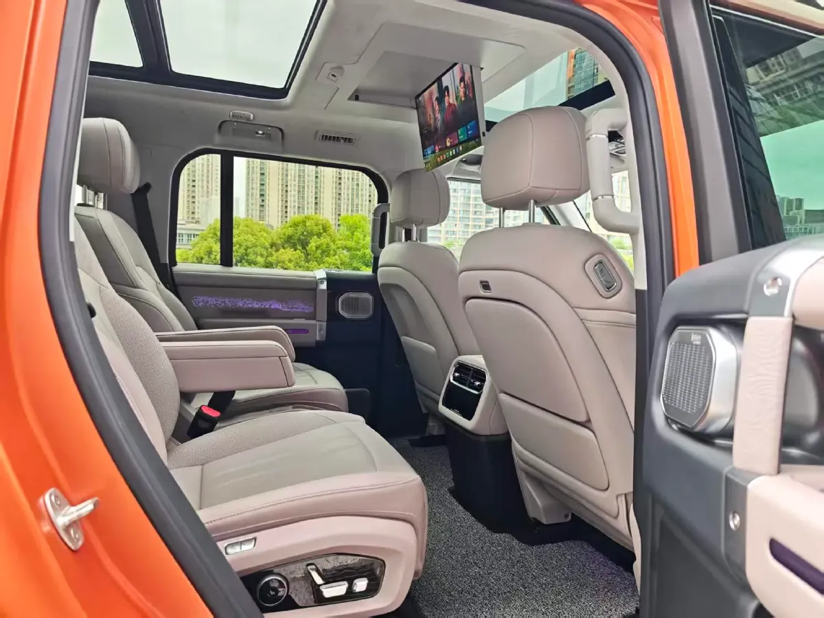 2025 Jetour Zongheng G700 2.0T 211HP L4 2DHT PHEV,autocango,china used car exporter,china ev exporter,chinese used car exporter,chinese used ev exporter