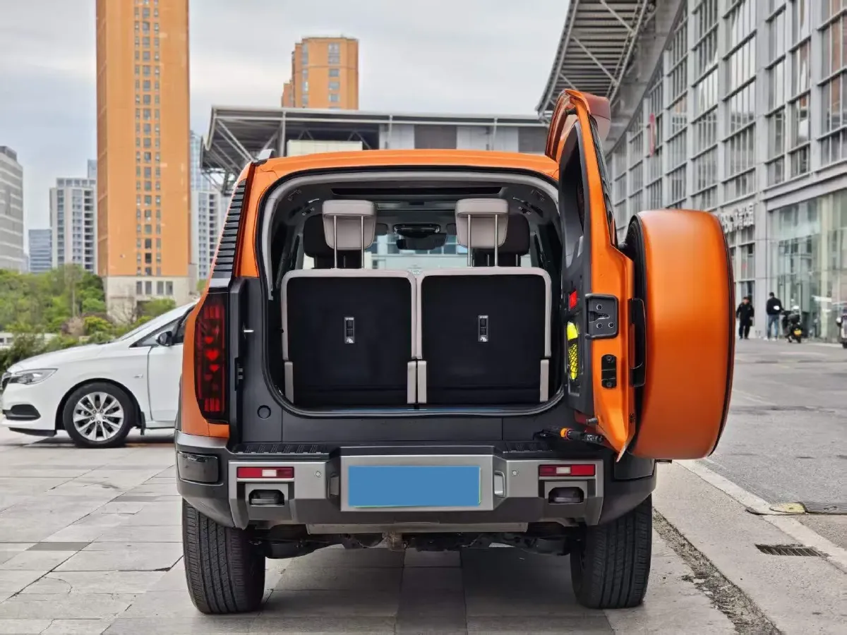 2025 Jetour Zongheng G700 2.0T 211HP L4 2DHT PHEV,autocango,china used car exporter,china ev exporter,chinese used car exporter,chinese used ev exporter