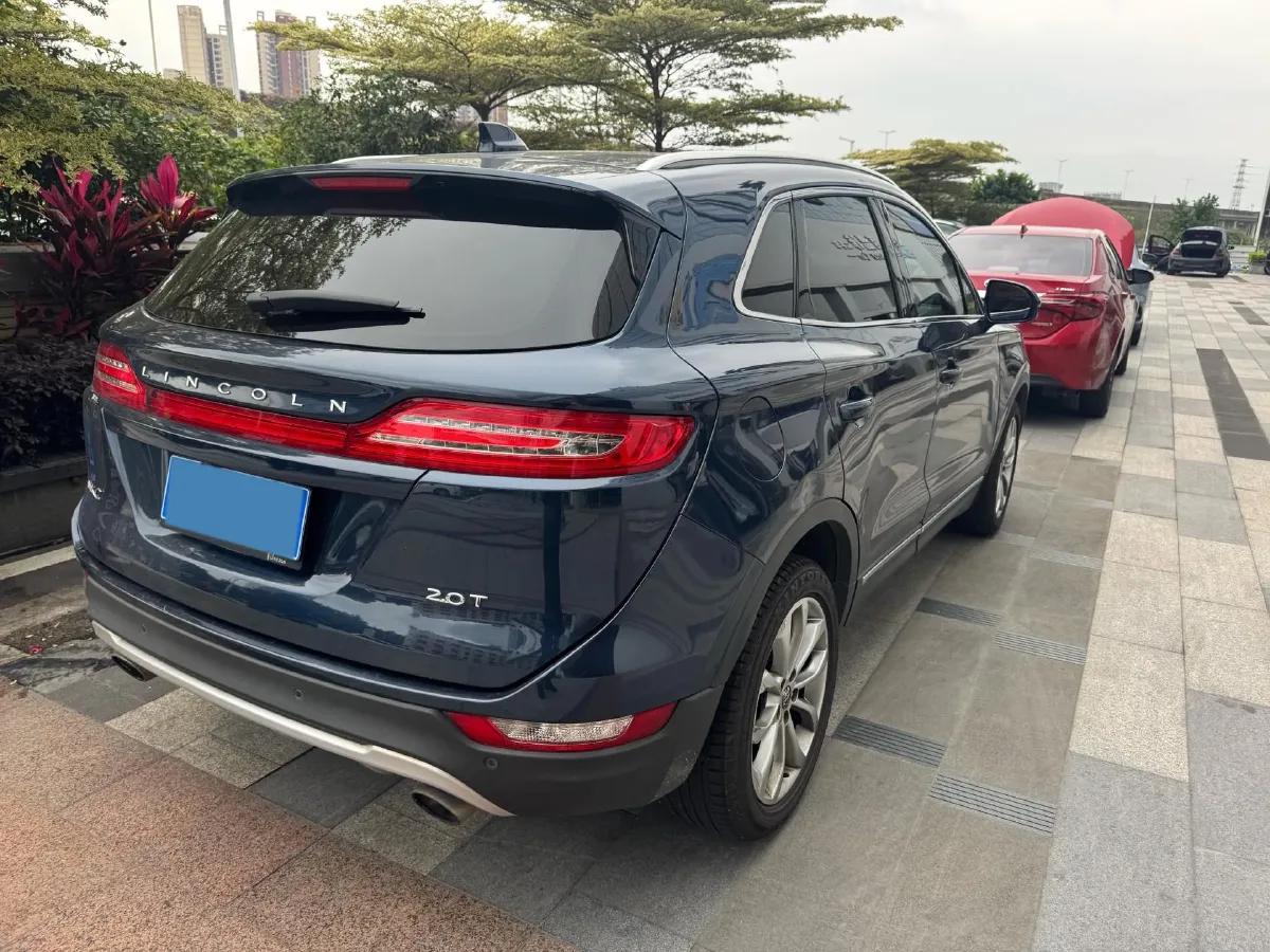 2017 Lincoln MKC 2.0T 203HP L4 6AT,autocango,china used car exporter,china ev exporter,chinese used car exporter,chinese used ev exporter