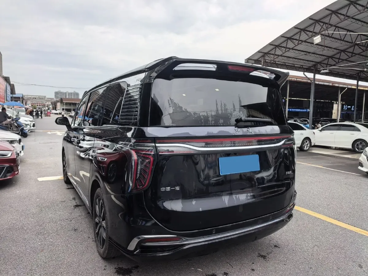 2023 HongQi HQ9 2.0T 252HP L4 8AT,autocango,china used car exporter,china ev exporter,chinese used car exporter,chinese used ev exporter