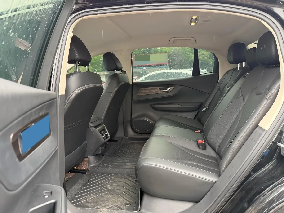 2023 HongQi E-QM5 BEV 54KWH,autocango,china used car exporter,china ev exporter,chinese used car exporter,chinese used ev exporter