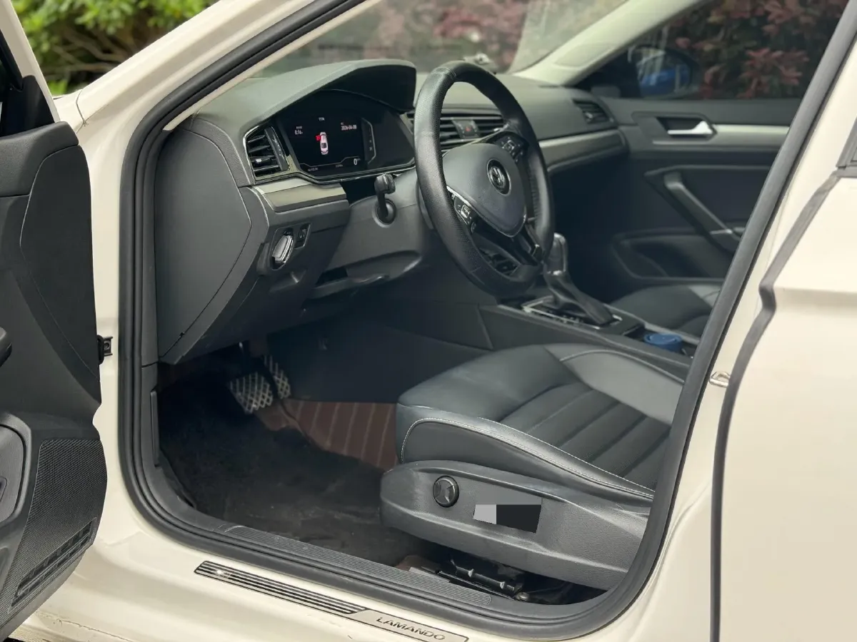 2021 Volkswagen Lamando 1.4T 150HP L4 7DCT,autocango,china used car exporter,china ev exporter,chinese used car exporter,chinese used ev exporter