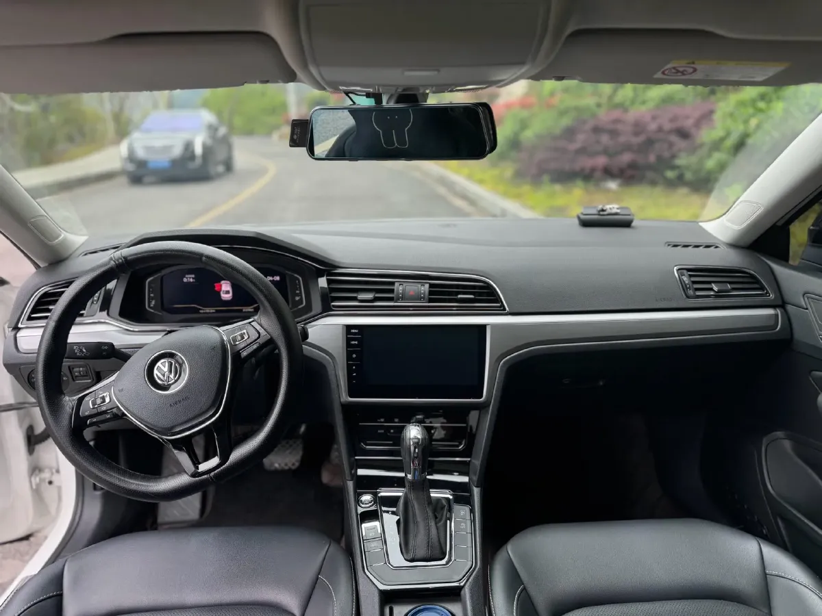 2021 Volkswagen Lamando 1.4T 150HP L4 7DCT,autocango,china used car exporter,china ev exporter,chinese used car exporter,chinese used ev exporter