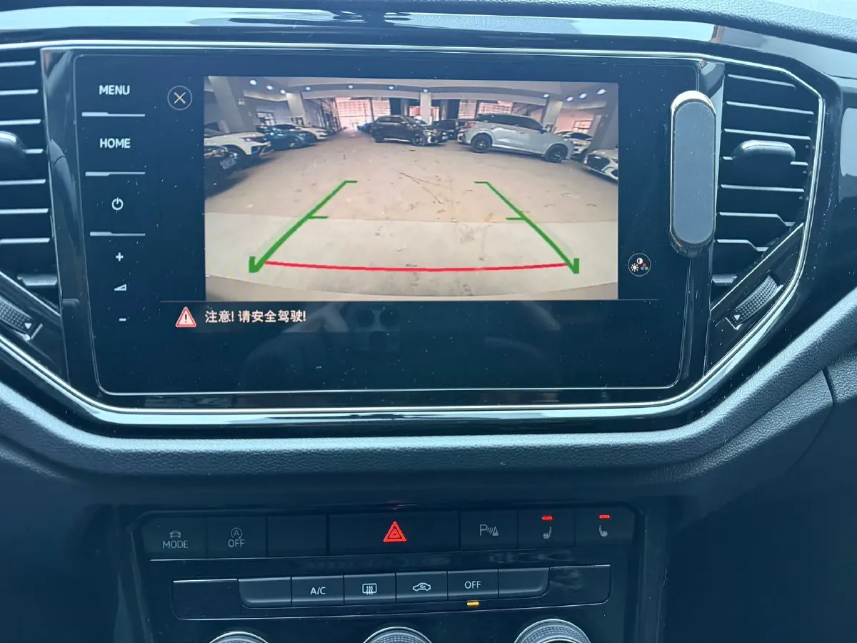 2021 Volkswagen T-Roc 1.4T 150HP L4 7DCT,autocango,china used car exporter,china ev exporter,chinese used car exporter,chinese used ev exporter