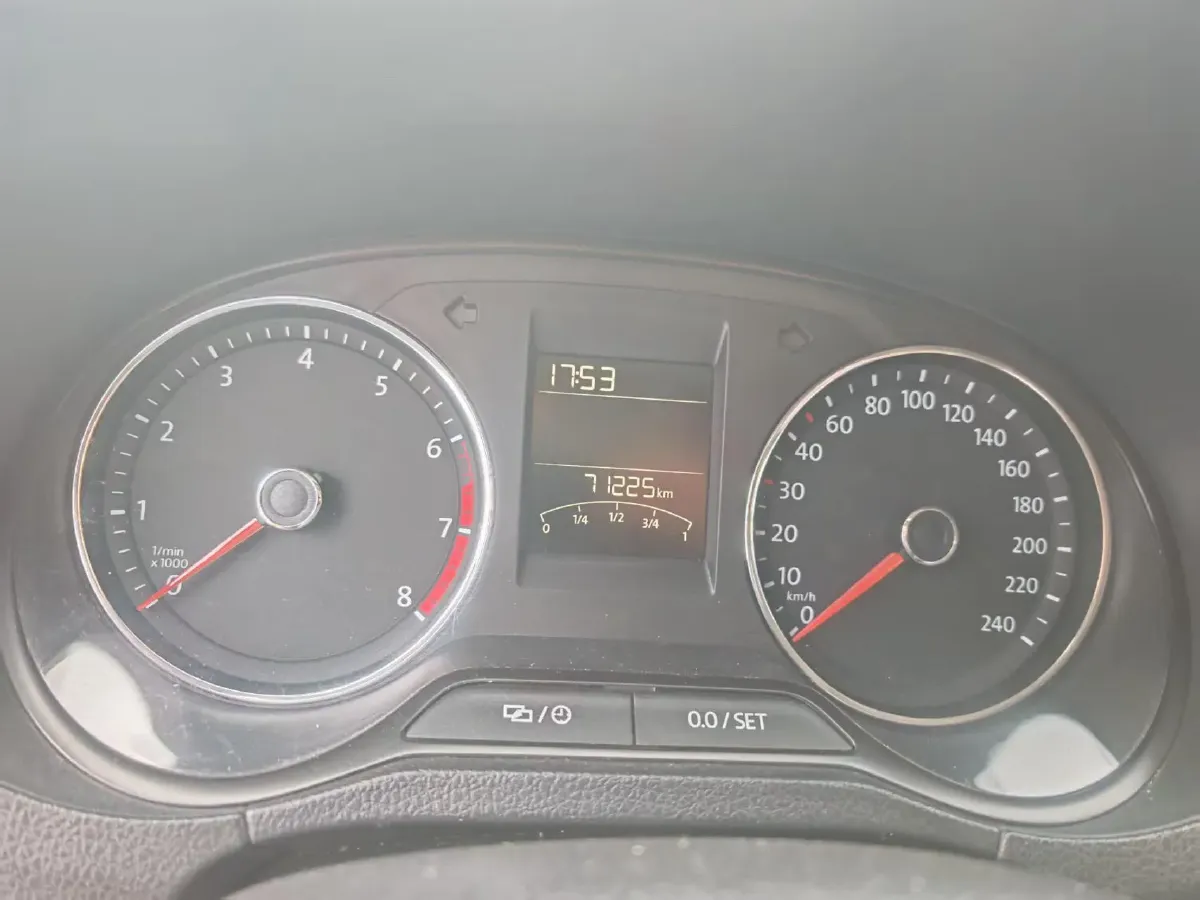 2018 Landwind XiaoYao 1.5T 163HP L4 CVT,autocango,china used car exporter,china ev exporter,chinese used car exporter,chinese used ev exporter