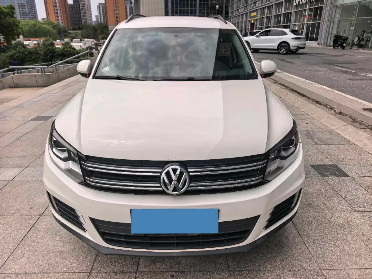 2016 Volkswagen Touran 1.4T 150HP L4 7DCT,autocango,china used car exporter,china ev exporter,chinese used car exporter,chinese used ev exporter