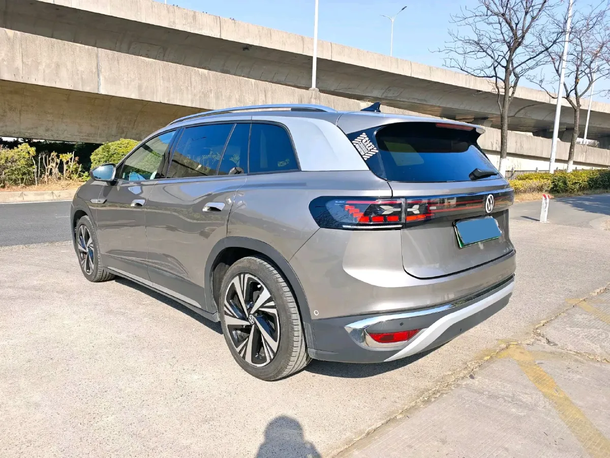 2022 Volkswagen ID.6 Crozz BEV 84.8KWH,autocango,china used car exporter,china ev exporter,chinese used car exporter,chinese used ev exporter